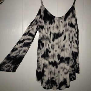 Peek-a-boo top